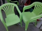 Plastične baštenske stolice, Cena: 800 - 1.000 RSD